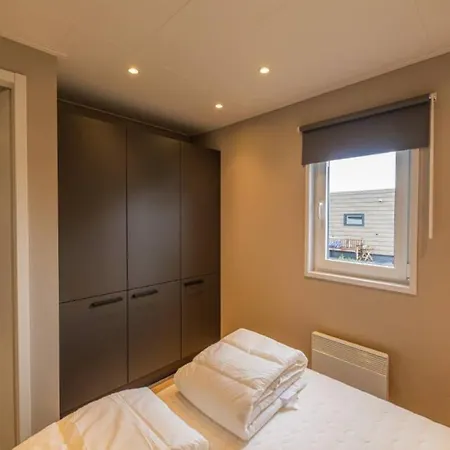 Lessenaar 23 | 6 Persoons In Holiday home