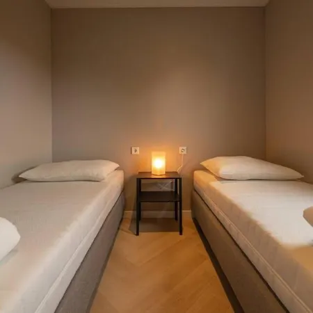 Lessenaar 23 | 6 Persoons In Holiday home *