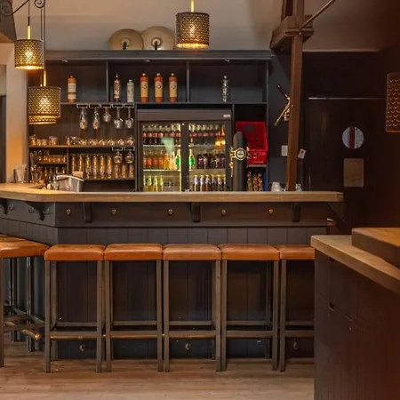 Lessenaar 23 I 6 Persoons De Betuwe Zennewijnen