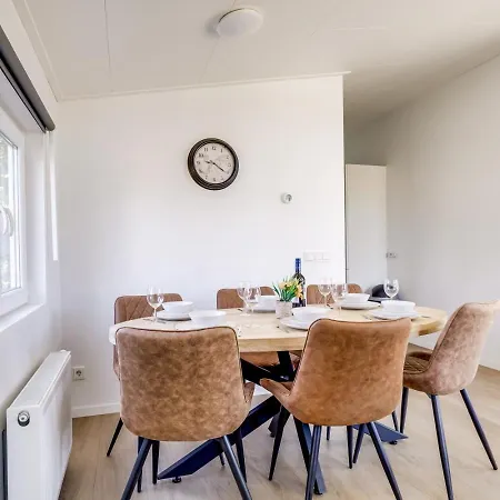 Vakantiehuis Lessenaar 23 | 6 Persoons In