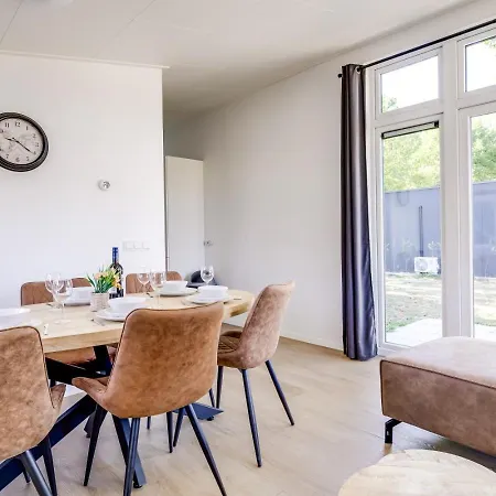 Vakantiehuis Lessenaar 23 | 6 Persoons In