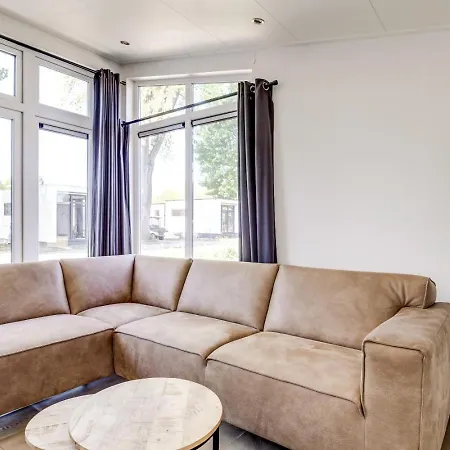 Vakantiehuis Lessenaar 23 | 6 Persoons In Zennewijnen