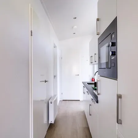 Vakantiehuis Lessenaar 23 | 6 Persoons In *