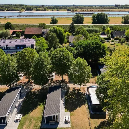 Lessenaar 23 | 6 Persoons In Vakantiehuis *