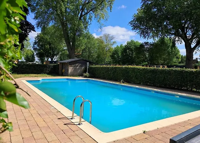 Lessenaar 23 I 6 Persoons De Betuwe Zennewijnen